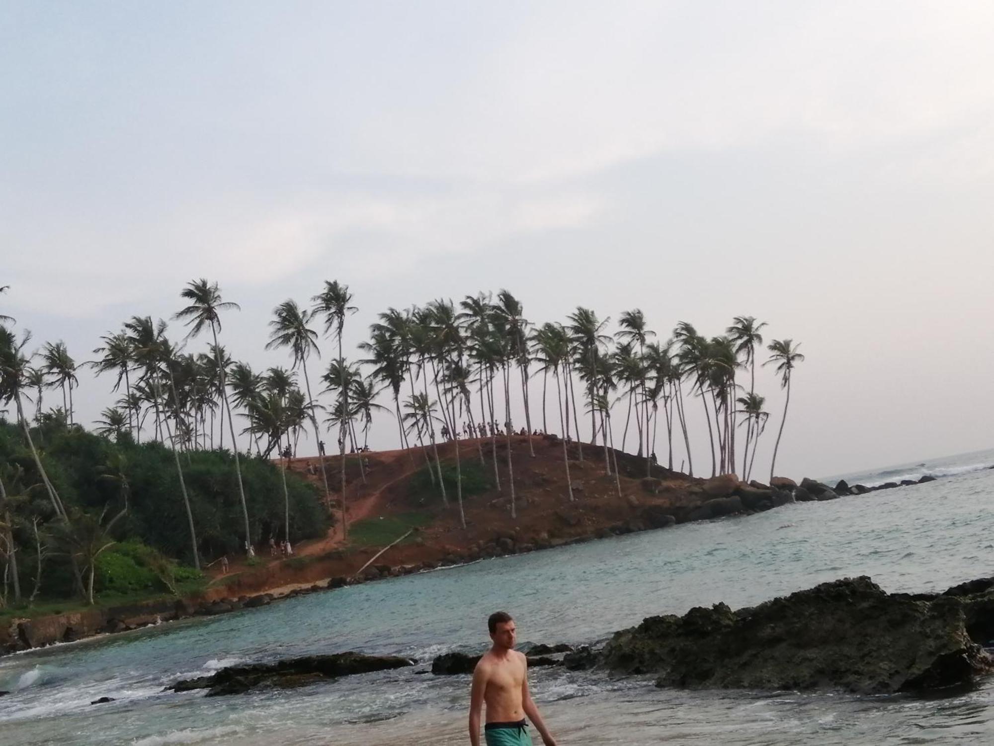 Kanthi Holiday Rest Homestay ミリッサ エクステリア 写真